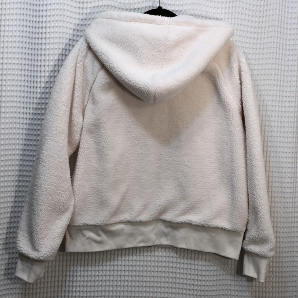 GAP Sherpa Zip Front Hoodie - Picture 5 of 5